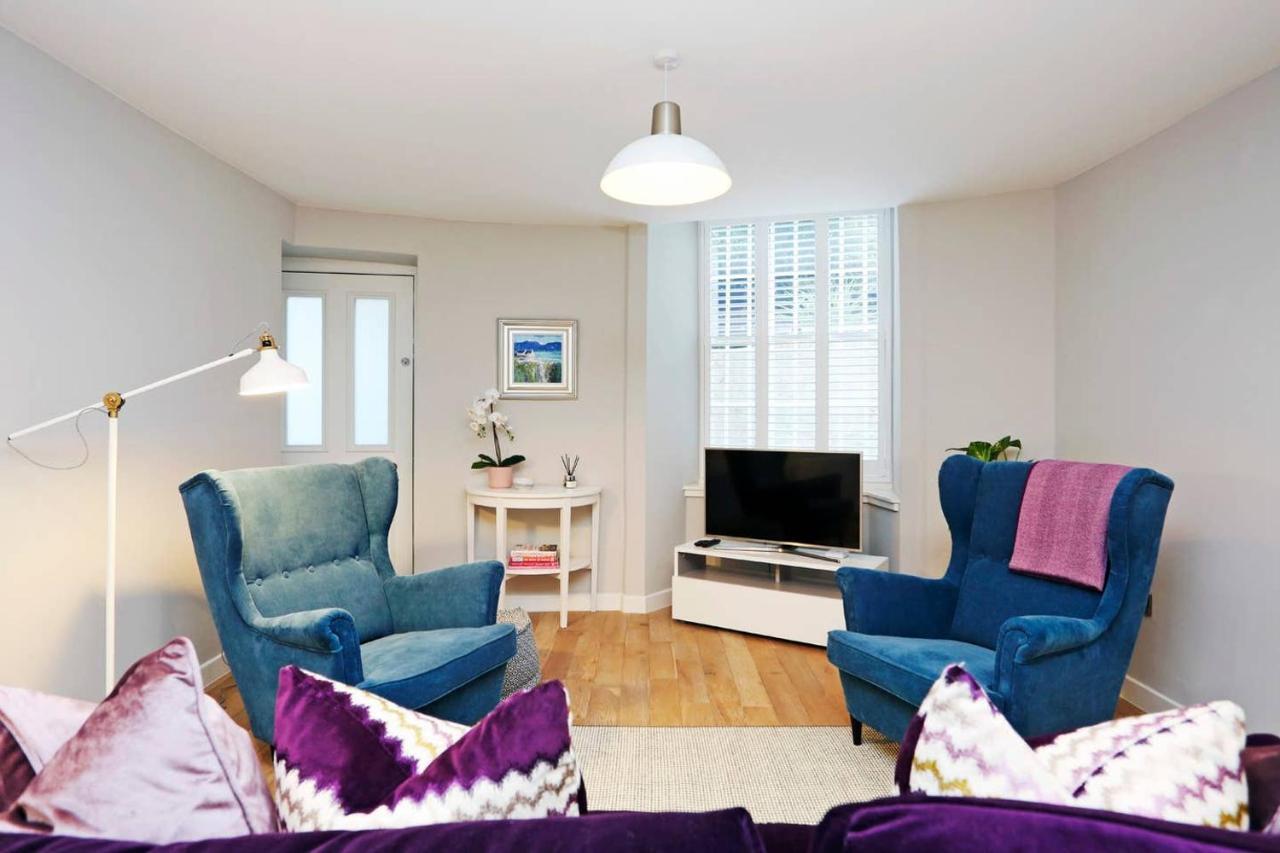 Joivy Vibrant Home Near Calton Hill 爱丁堡 外观 照片